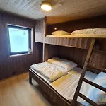 Ladebua * Brunstad